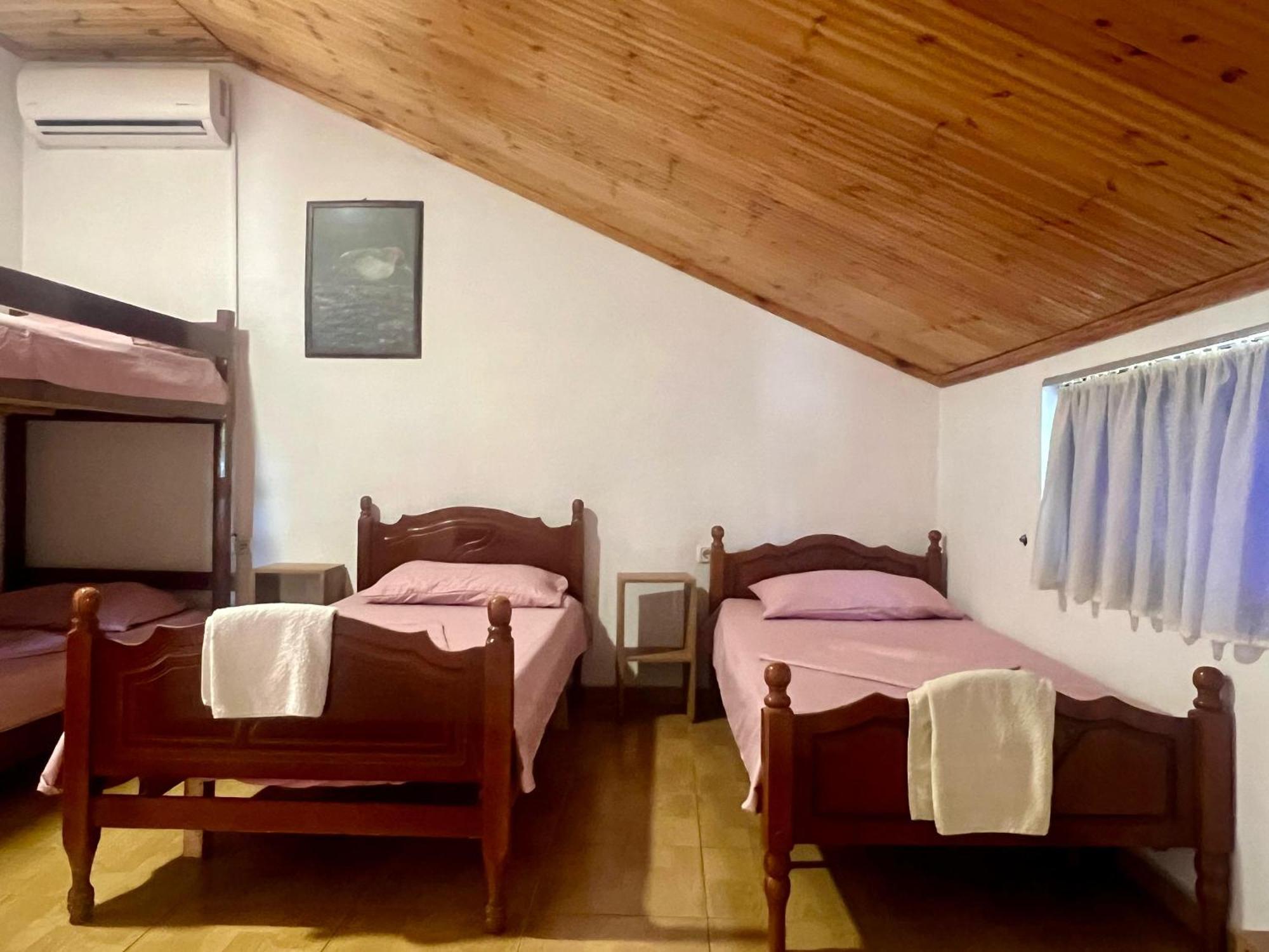 Happy Corner Guest House Shkodër Exterior foto